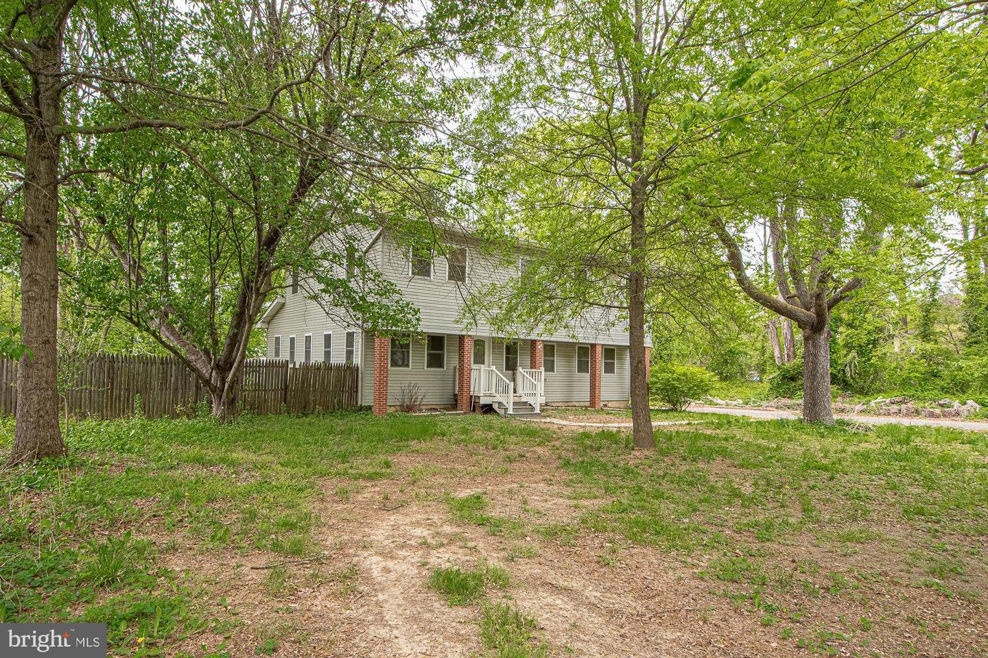6828 RIDGEWAY DR, SPRINGFIELD, Virginia 22150, 5 Bedrooms Bedrooms, ,3 BathroomsBathrooms,Residential,For sale,6828 RIDGEWAY DR,VAFX2228080 MLS # VAFX2228080