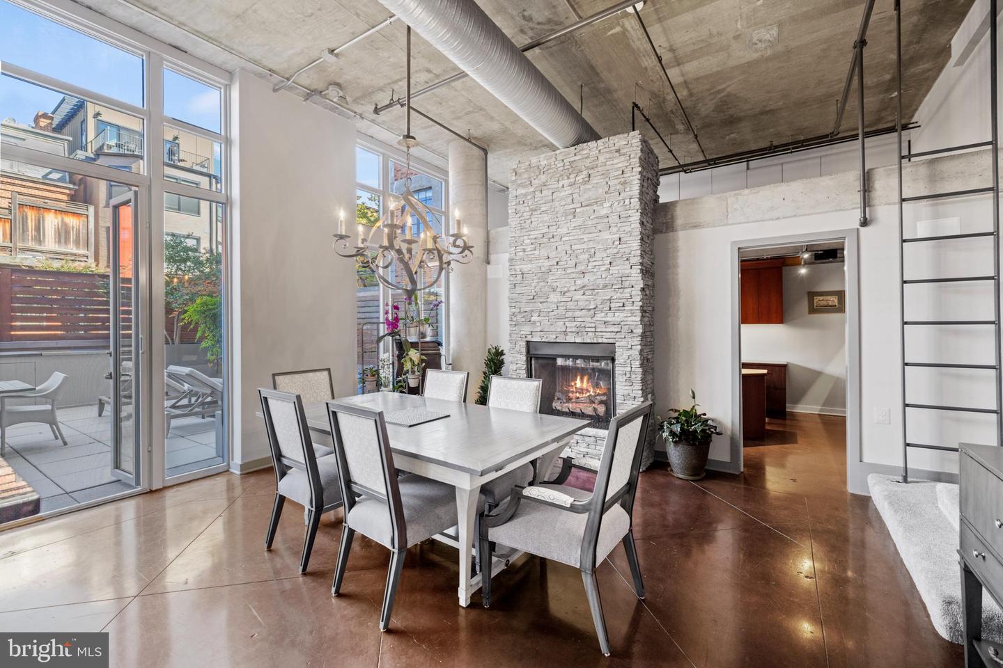 1401 CHURCH ST NW #214, WASHINGTON, District Of Columbia 20005, 3 Bedrooms Bedrooms, ,2 BathroomsBathrooms,Residential,For sale,1401 CHURCH ST NW #214,DCDC2190706 MLS # DCDC2190706