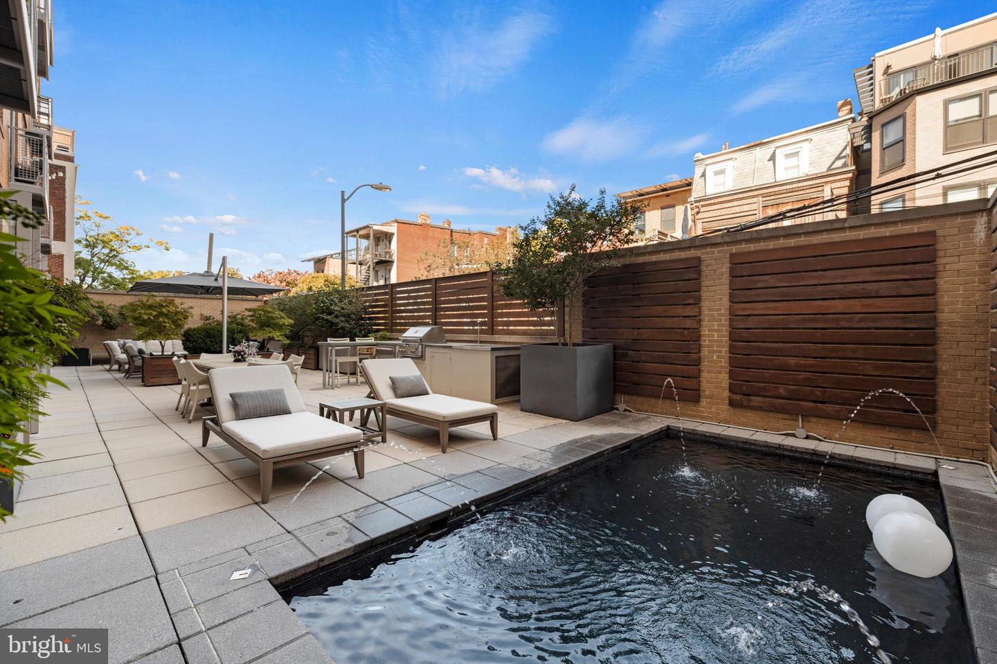 1401 CHURCH ST NW #214, WASHINGTON, District Of Columbia 20005, 3 Bedrooms Bedrooms, ,2 BathroomsBathrooms,Residential,For sale,1401 CHURCH ST NW #214,DCDC2190706 MLS # DCDC2190706