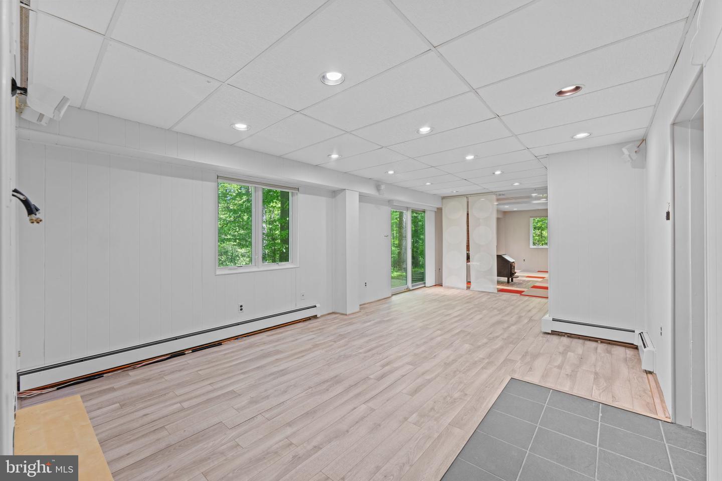 10905 CROSSVIEW DR, GREAT FALLS, Virginia 22066, 3 Bedrooms Bedrooms, ,2 BathroomsBathrooms,Residential,For sale,10905 CROSSVIEW DR,VAFX2229034 MLS # VAFX2229034