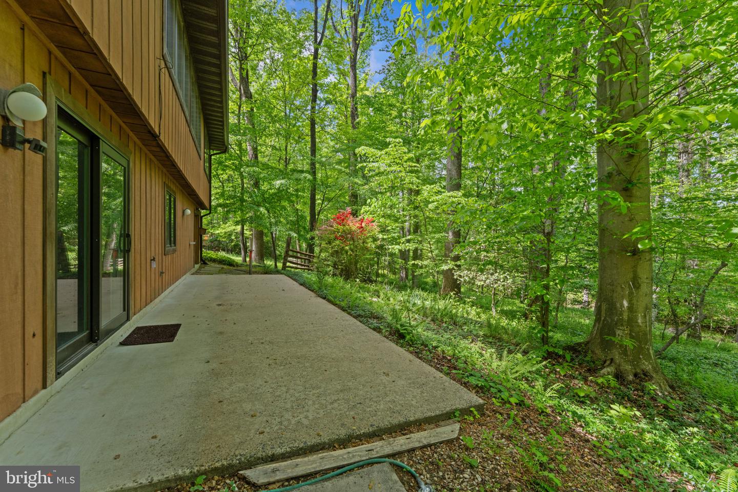 10905 CROSSVIEW DR, GREAT FALLS, Virginia 22066, 3 Bedrooms Bedrooms, ,2 BathroomsBathrooms,Residential,For sale,10905 CROSSVIEW DR,VAFX2229034 MLS # VAFX2229034