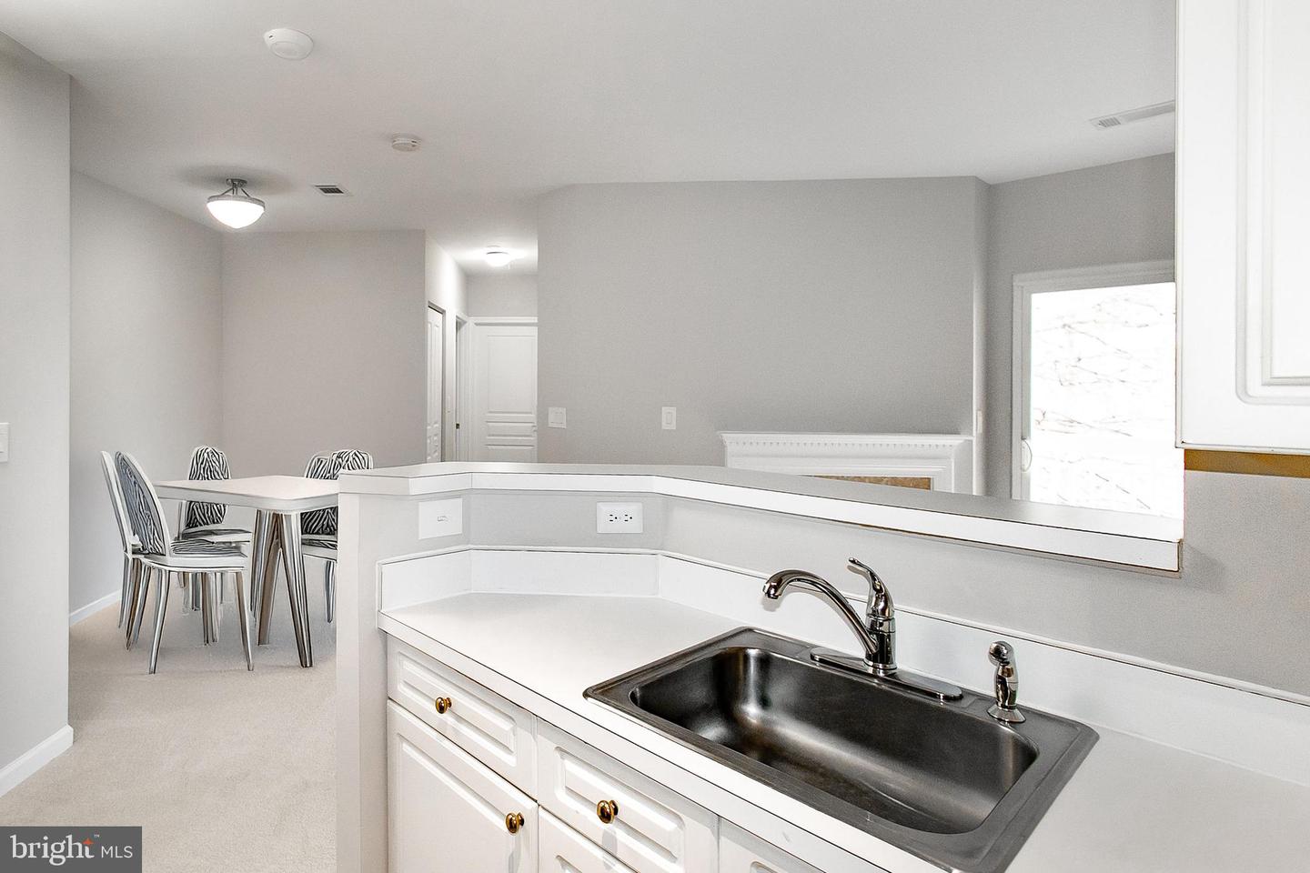 2204 WESTCOURT LN #306, HERNDON, Virginia 20170, 2 Bedrooms Bedrooms, ,1 BathroomBathrooms,Residential,For sale,2204 WESTCOURT LN #306,VAFX2229792 MLS # VAFX2229792