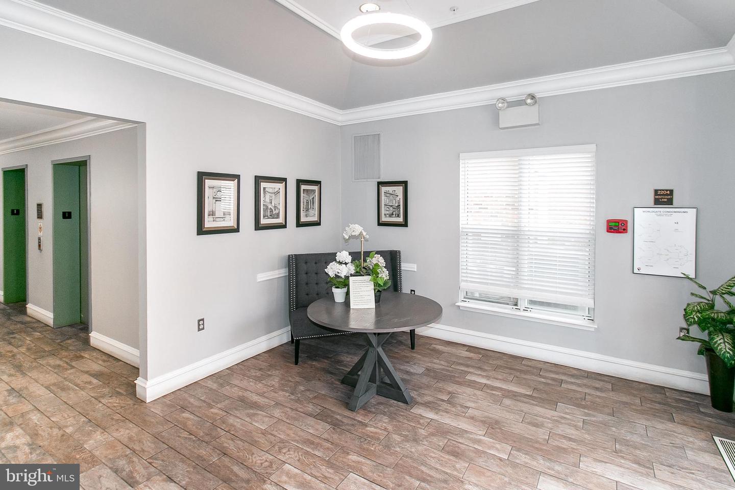 2204 WESTCOURT LN #306, HERNDON, Virginia 20170, 2 Bedrooms Bedrooms, ,1 BathroomBathrooms,Residential,For sale,2204 WESTCOURT LN #306,VAFX2229792 MLS # VAFX2229792