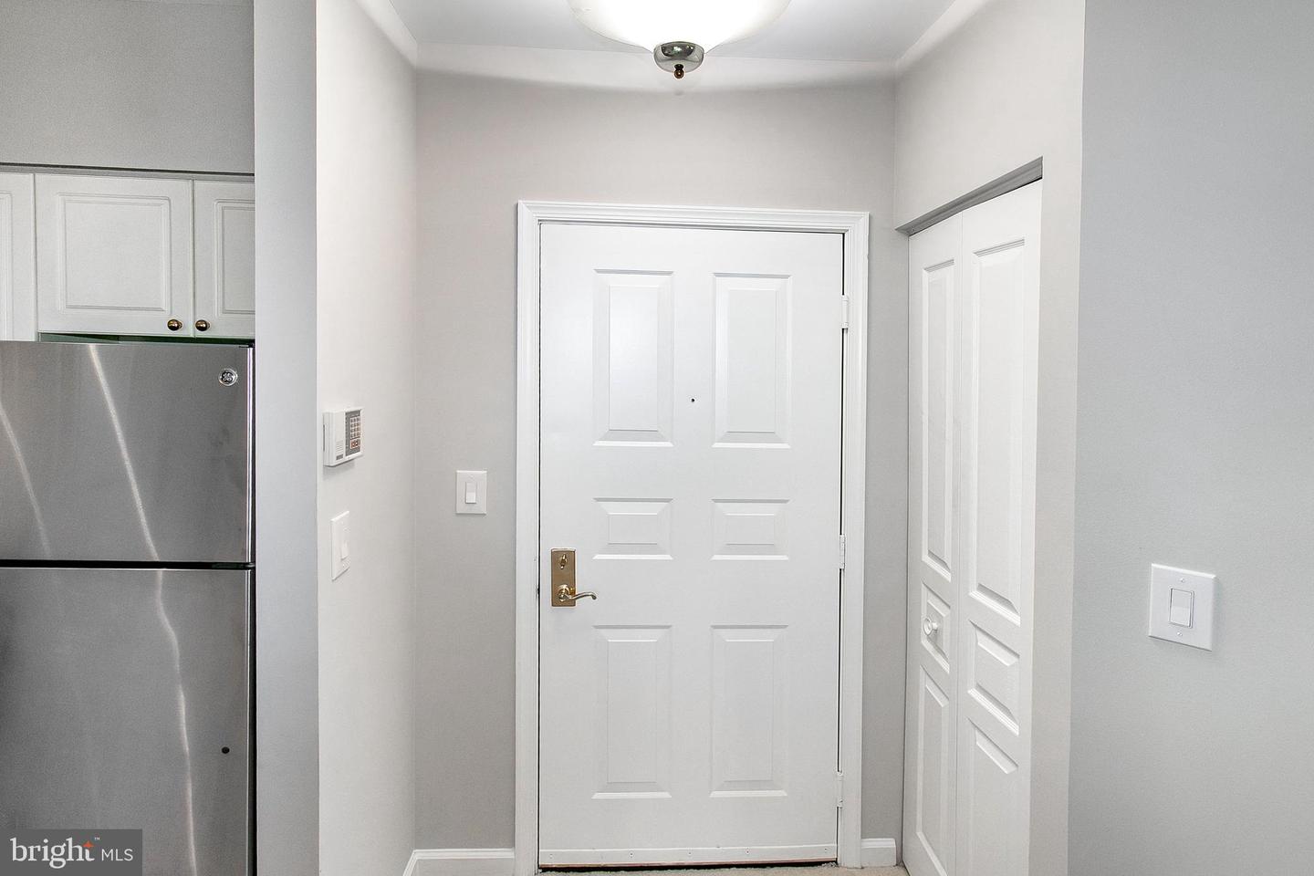 2204 WESTCOURT LN #306, HERNDON, Virginia 20170, 2 Bedrooms Bedrooms, ,1 BathroomBathrooms,Residential,For sale,2204 WESTCOURT LN #306,VAFX2229792 MLS # VAFX2229792