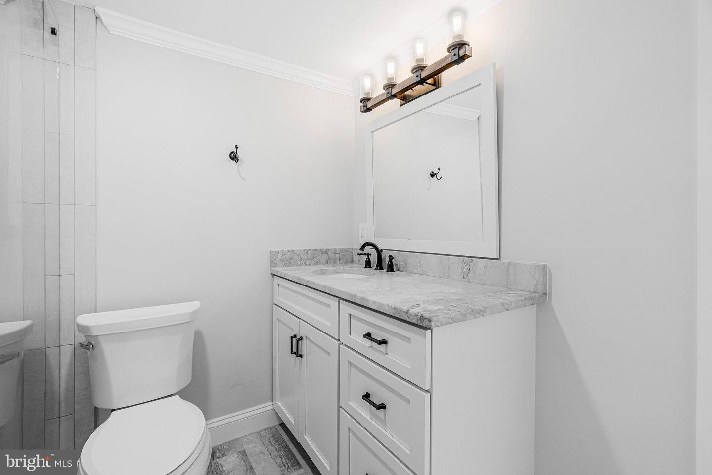 6800 FLEETWOOD RD #820, MCLEAN, Virginia 22101, 3 Bedrooms Bedrooms, ,2 BathroomsBathrooms,Residential,For sale,6800 FLEETWOOD RD #820,VAFX2229858 MLS # VAFX2229858