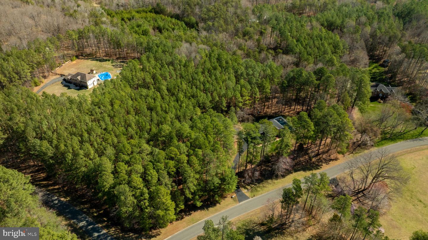 24 RUFFIAN DR, STAFFORD, Virginia 22556, 4 Bedrooms Bedrooms, ,4 BathroomsBathrooms,Residential,For sale,24 RUFFIAN DR,VAST2037216 MLS # VAST2037216