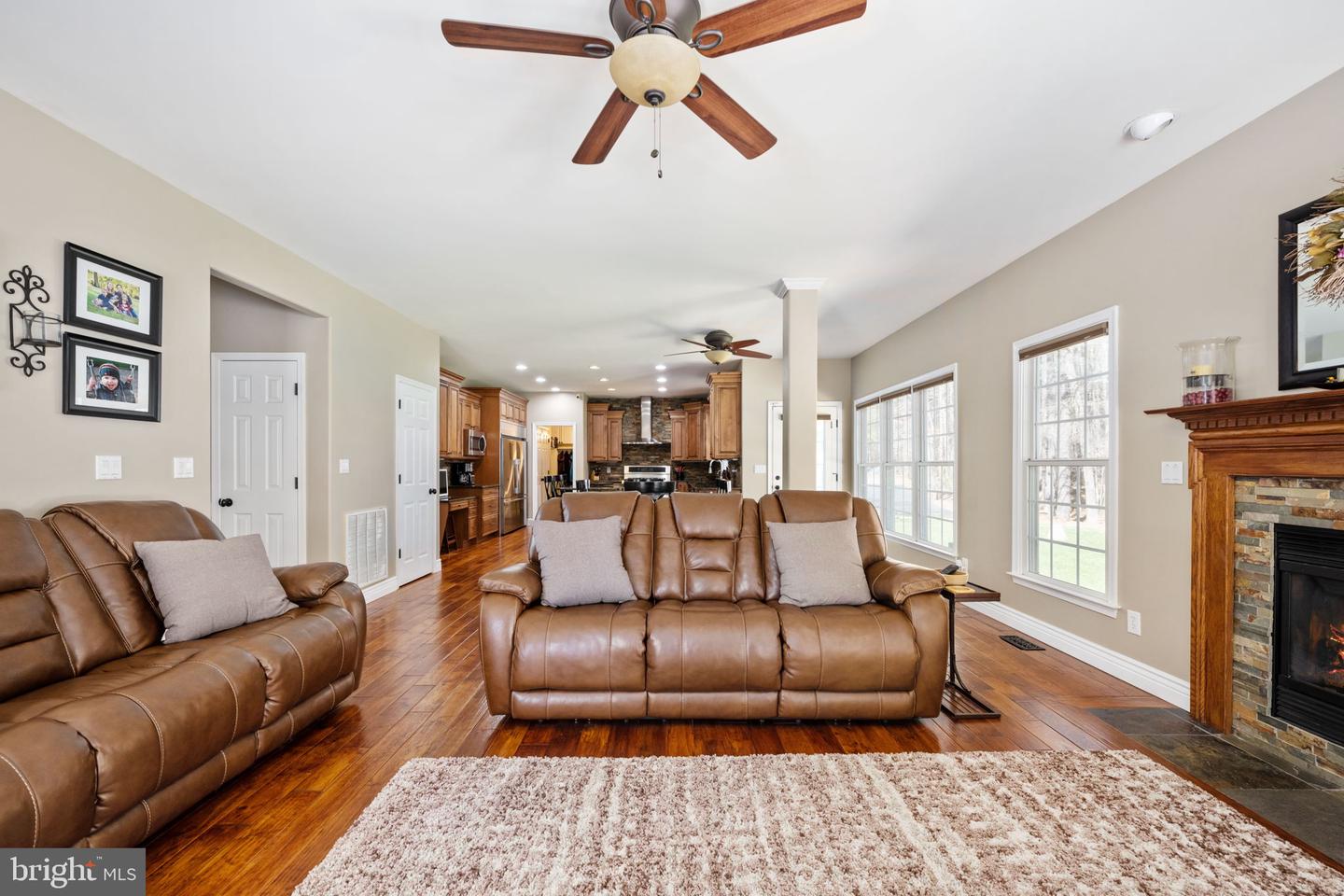 24 RUFFIAN DR, STAFFORD, Virginia 22556, 4 Bedrooms Bedrooms, ,4 BathroomsBathrooms,Residential,For sale,24 RUFFIAN DR,VAST2037216 MLS # VAST2037216