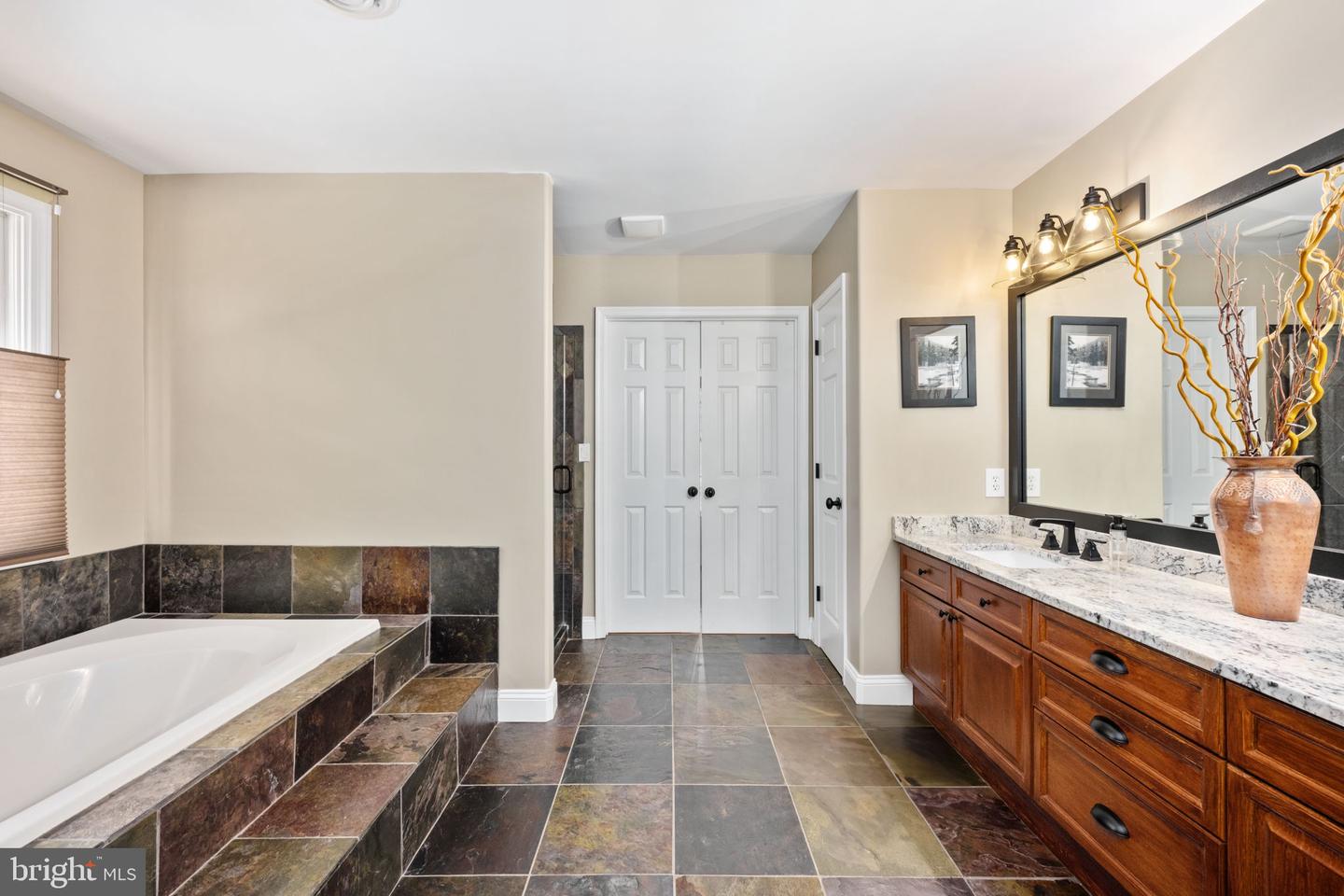 24 RUFFIAN DR, STAFFORD, Virginia 22556, 4 Bedrooms Bedrooms, ,4 BathroomsBathrooms,Residential,For sale,24 RUFFIAN DR,VAST2037216 MLS # VAST2037216
