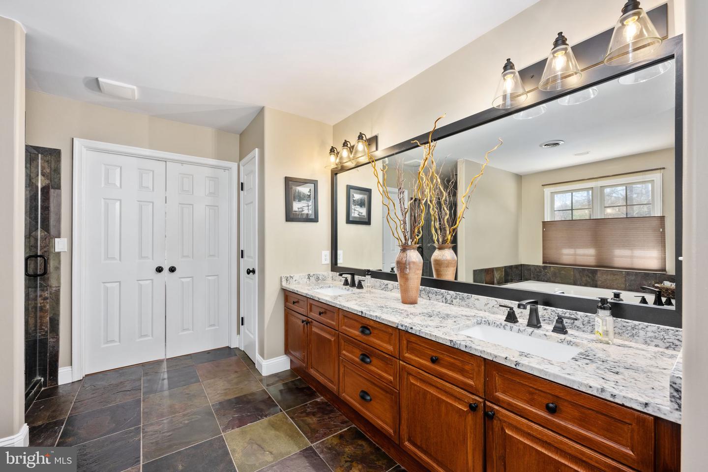 24 RUFFIAN DR, STAFFORD, Virginia 22556, 4 Bedrooms Bedrooms, ,4 BathroomsBathrooms,Residential,For sale,24 RUFFIAN DR,VAST2037216 MLS # VAST2037216