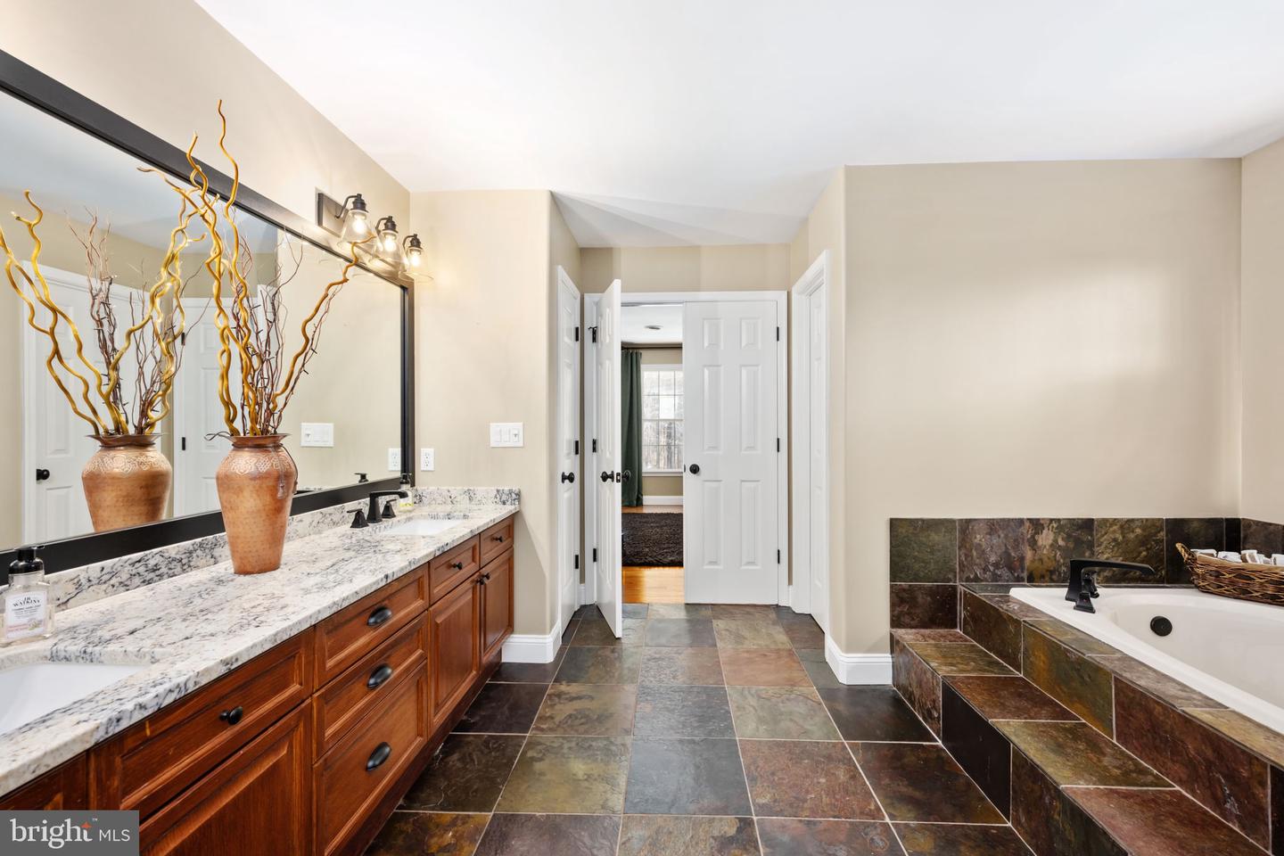 24 RUFFIAN DR, STAFFORD, Virginia 22556, 4 Bedrooms Bedrooms, ,4 BathroomsBathrooms,Residential,For sale,24 RUFFIAN DR,VAST2037216 MLS # VAST2037216