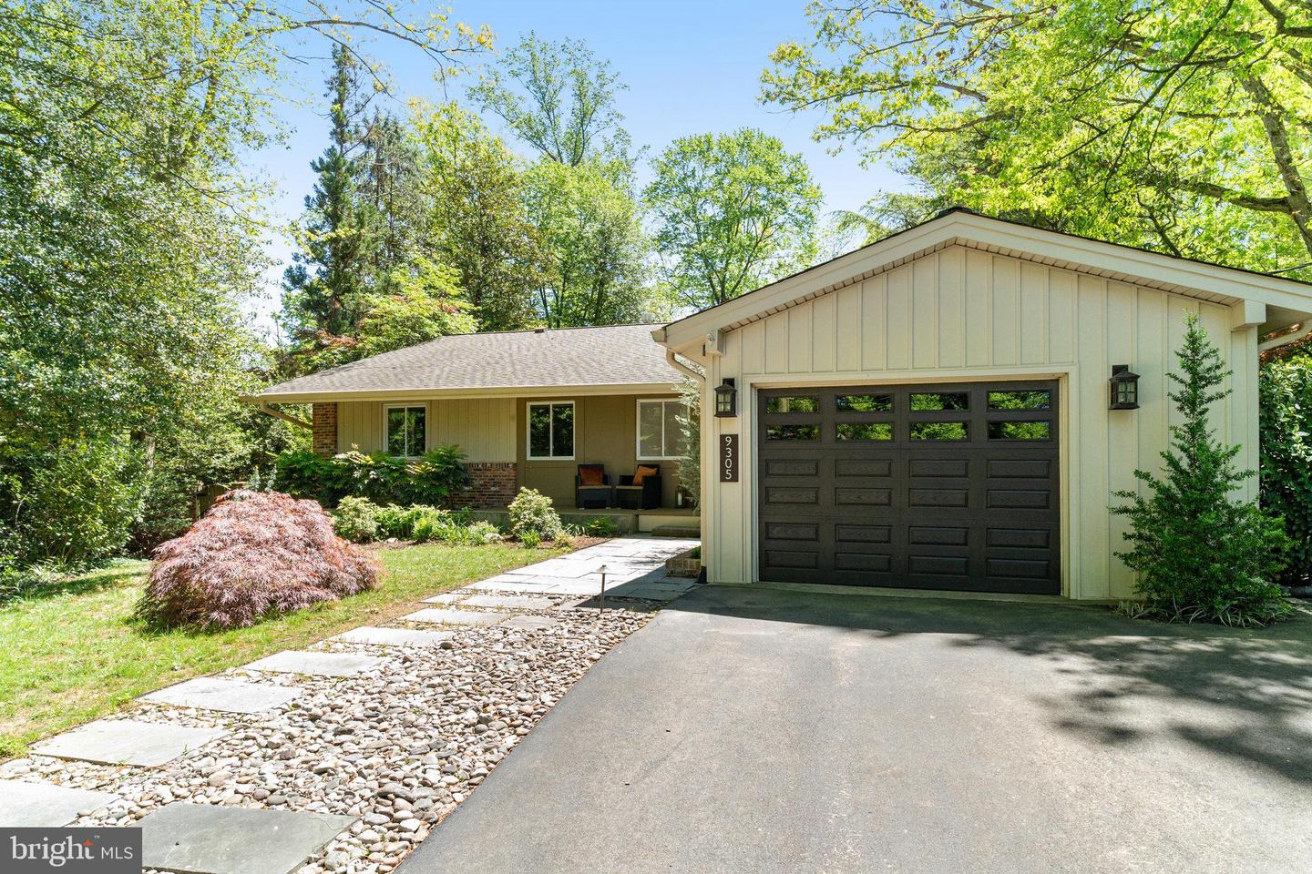 9305 HAMILTON DR, FAIRFAX, Virginia 22031, 4 Bedrooms Bedrooms, ,3 BathroomsBathrooms,Residential,For sale,9305 HAMILTON DR,VAFX2230404 MLS # VAFX2230404
