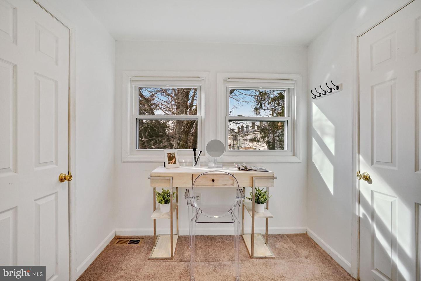 5232 5TH ST NW, WASHINGTON, District Of Columbia 20011, 2 Bedrooms Bedrooms, ,2 BathroomsBathrooms,Residential,For sale,5232 5TH ST NW,DCDC2192812 MLS # DCDC2192812