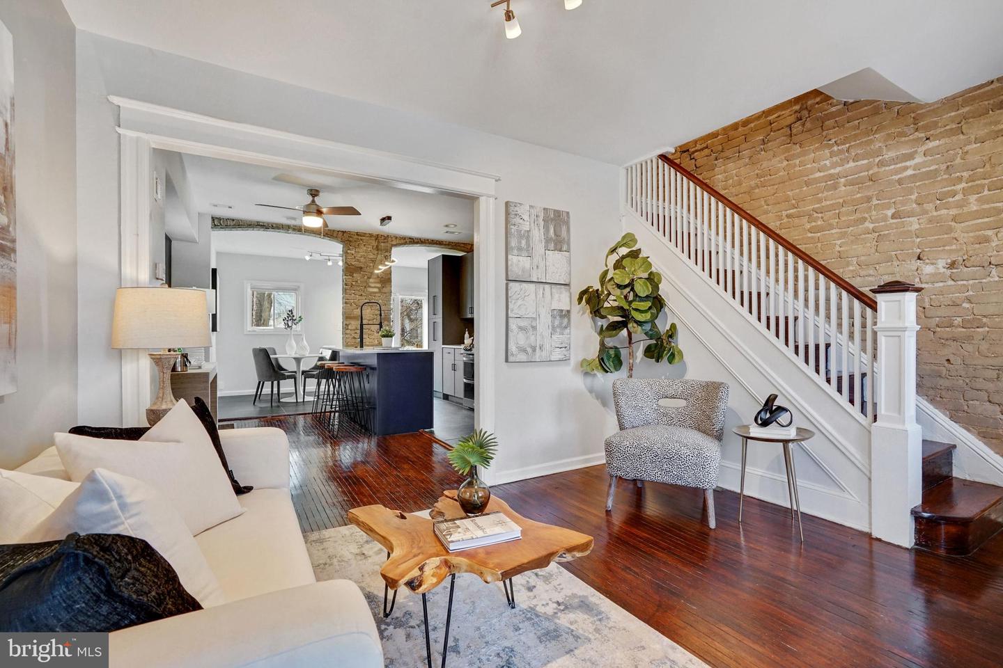 5232 5TH ST NW, WASHINGTON, District Of Columbia 20011, 2 Bedrooms Bedrooms, ,2 BathroomsBathrooms,Residential,For sale,5232 5TH ST NW,DCDC2192812 MLS # DCDC2192812
