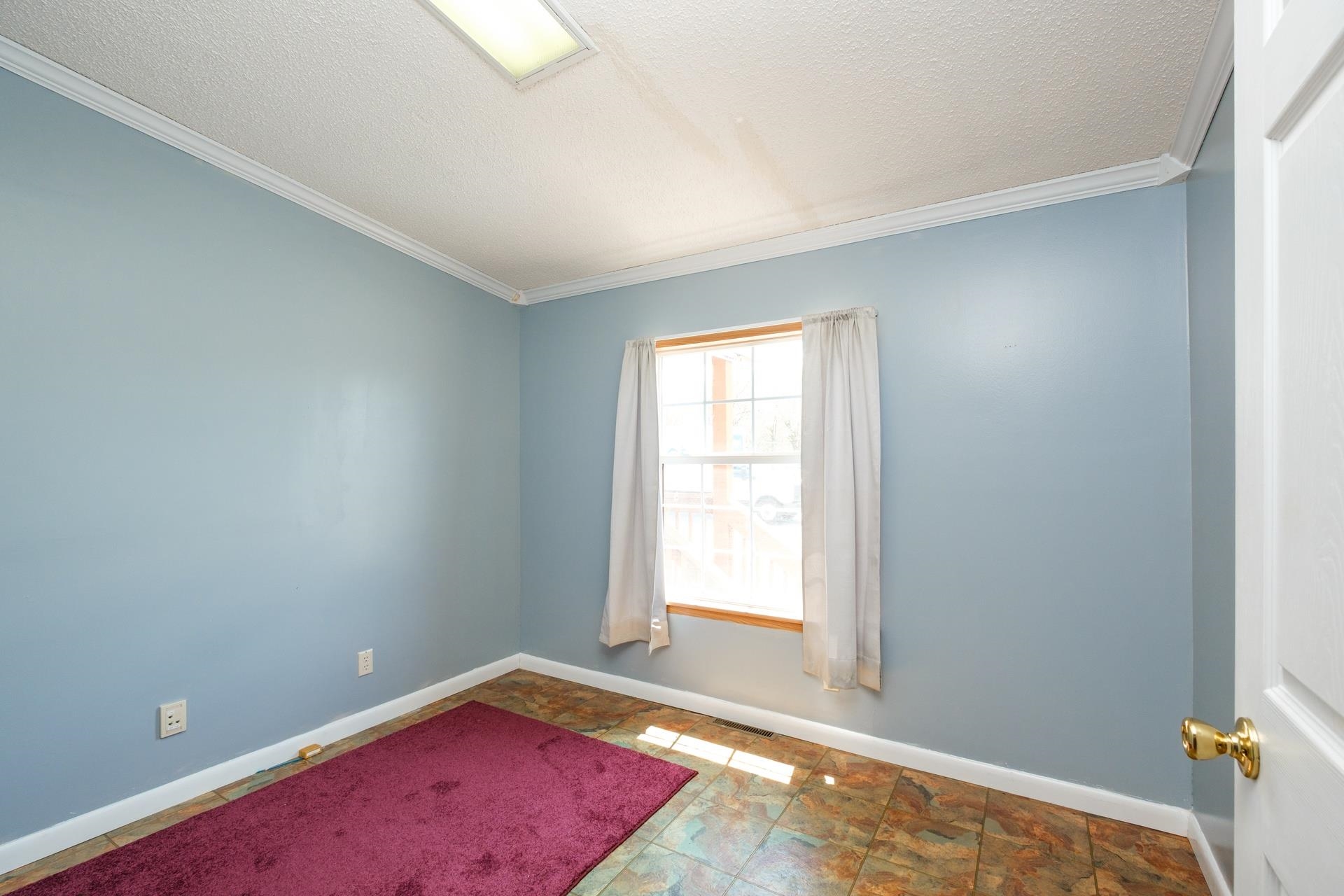 903 E MAIN ST, WAYNESBORO, Virginia 22980, ,Commercial,903 E MAIN ST,664145 MLS # 664145