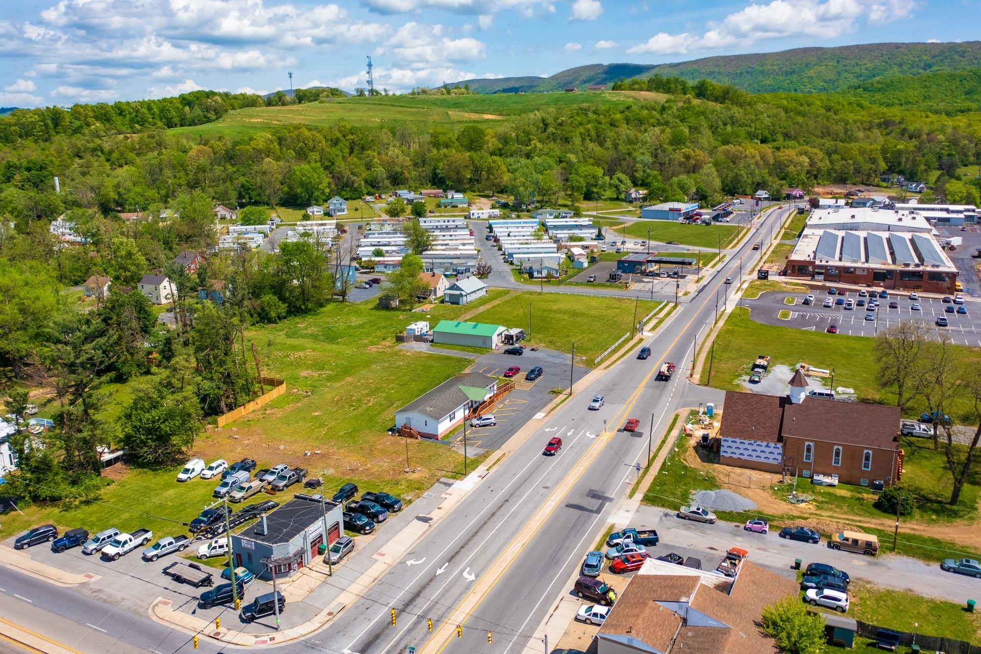 903 E MAIN ST, WAYNESBORO, Virginia 22980, ,Commercial,903 E MAIN ST,664145 MLS # 664145