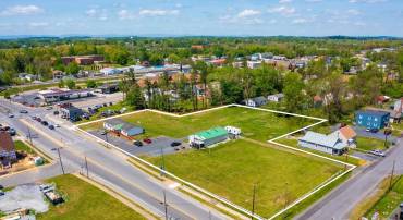 903 E MAIN ST, WAYNESBORO, Virginia 22980, ,Commercial,903 E MAIN ST,664145 MLS # 664145