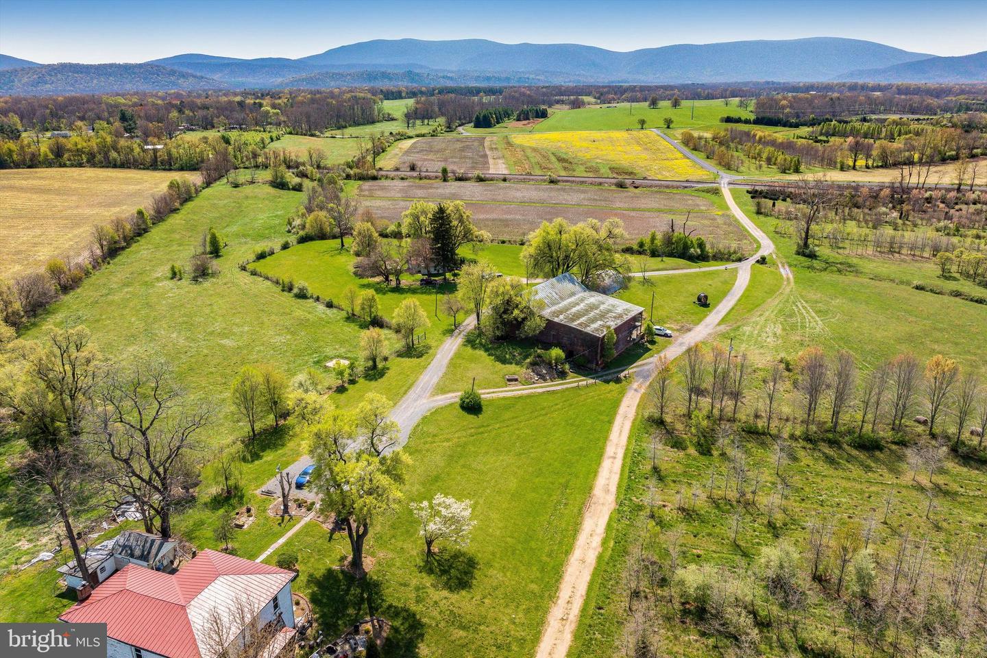 514 LIPSCOMB RD, STUARTS DRAFT, Virginia 24477, 10 Bedrooms Bedrooms, ,4 BathroomsBathrooms,Farm,For sale,514 LIPSCOMB RD,VAAG2000588 MLS # VAAG2000588