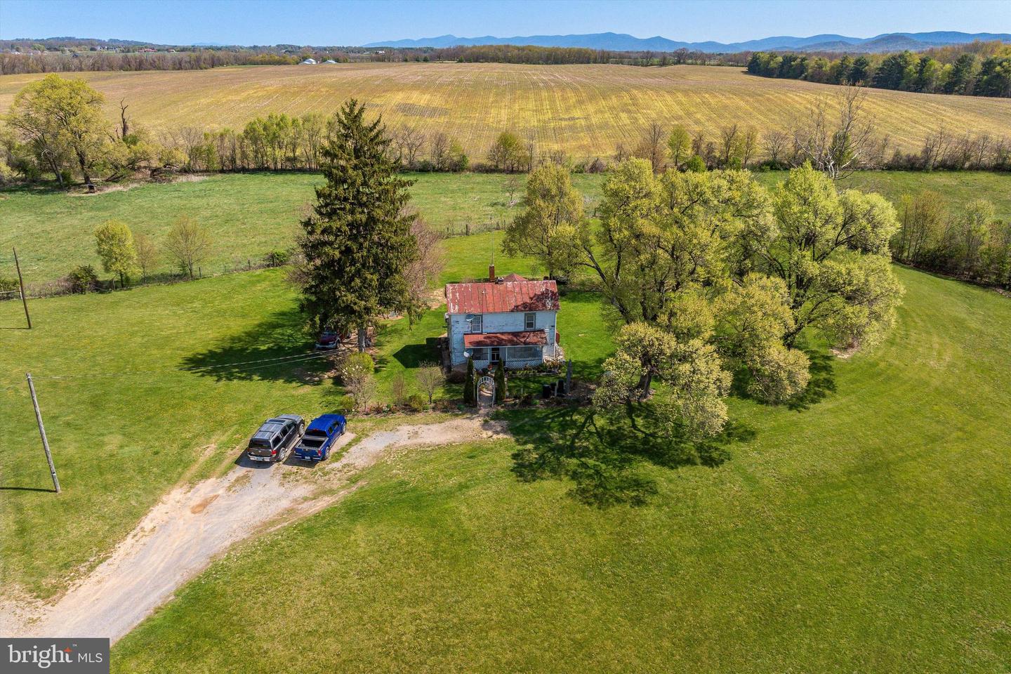 514 LIPSCOMB RD, STUARTS DRAFT, Virginia 24477, 10 Bedrooms Bedrooms, ,4 BathroomsBathrooms,Farm,For sale,514 LIPSCOMB RD,VAAG2000588 MLS # VAAG2000588