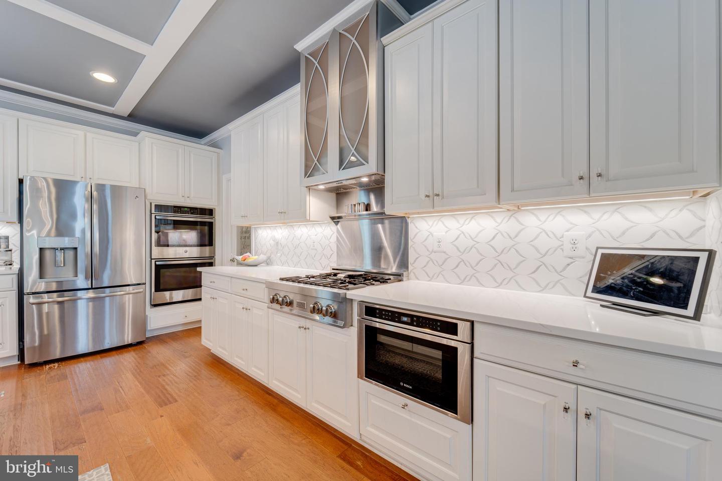 12508 SOUTHINGTON DR, WOODBRIDGE, Virginia 22192, 4 Bedrooms Bedrooms, ,4 BathroomsBathrooms,Residential,For sale,12508 SOUTHINGTON DR,VAPW2092552 MLS # VAPW2092552