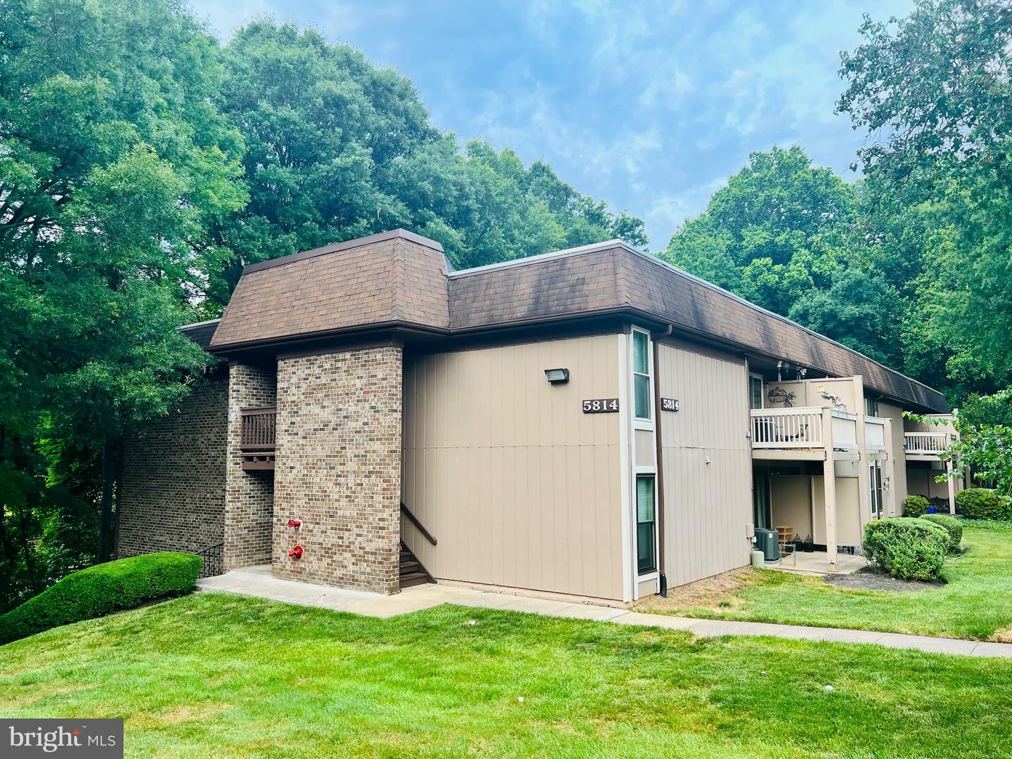 5814 ROYAL RIDGE DR #Q, SPRINGFIELD, Virginia 22152, 2 Bedrooms Bedrooms, ,1 BathroomBathrooms,Residential,For sale,5814 ROYAL RIDGE DR #Q,VAFX2237174 MLS # VAFX2237174