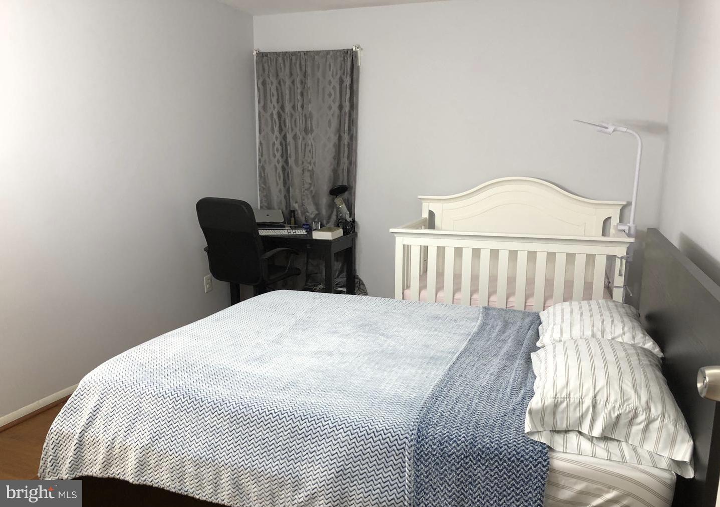 5814 ROYAL RIDGE DR #Q, SPRINGFIELD, Virginia 22152, 2 Bedrooms Bedrooms, ,1 BathroomBathrooms,Residential,For sale,5814 ROYAL RIDGE DR #Q,VAFX2237174 MLS # VAFX2237174