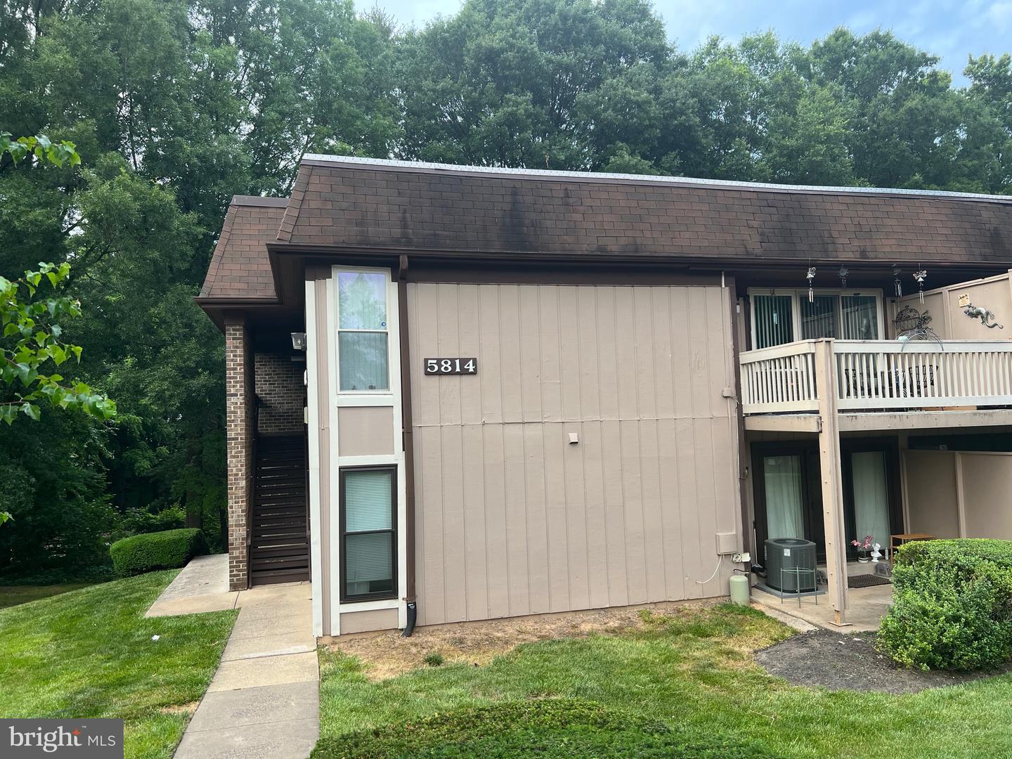 5814 ROYAL RIDGE DR #Q, SPRINGFIELD, Virginia 22152, 2 Bedrooms Bedrooms, ,1 BathroomBathrooms,Residential,For sale,5814 ROYAL RIDGE DR #Q,VAFX2237174 MLS # VAFX2237174