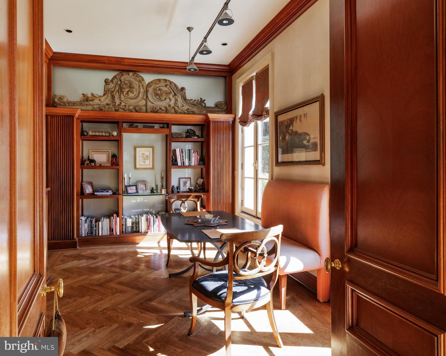 2740 CHAIN BRIDGE RD NW, WASHINGTON, District Of Columbia 20016, 5 Bedrooms Bedrooms, ,5 BathroomsBathrooms,Residential,For sale,2740 CHAIN BRIDGE RD NW,DCDC2198232 MLS # DCDC2198232