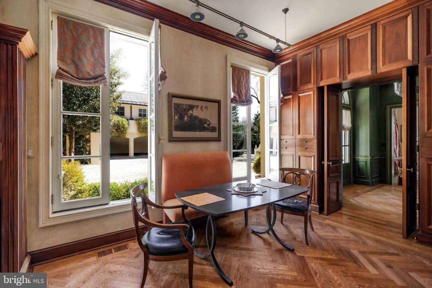 2740 CHAIN BRIDGE RD NW, WASHINGTON, District Of Columbia 20016, 5 Bedrooms Bedrooms, ,5 BathroomsBathrooms,Residential,For sale,2740 CHAIN BRIDGE RD NW,DCDC2198232 MLS # DCDC2198232