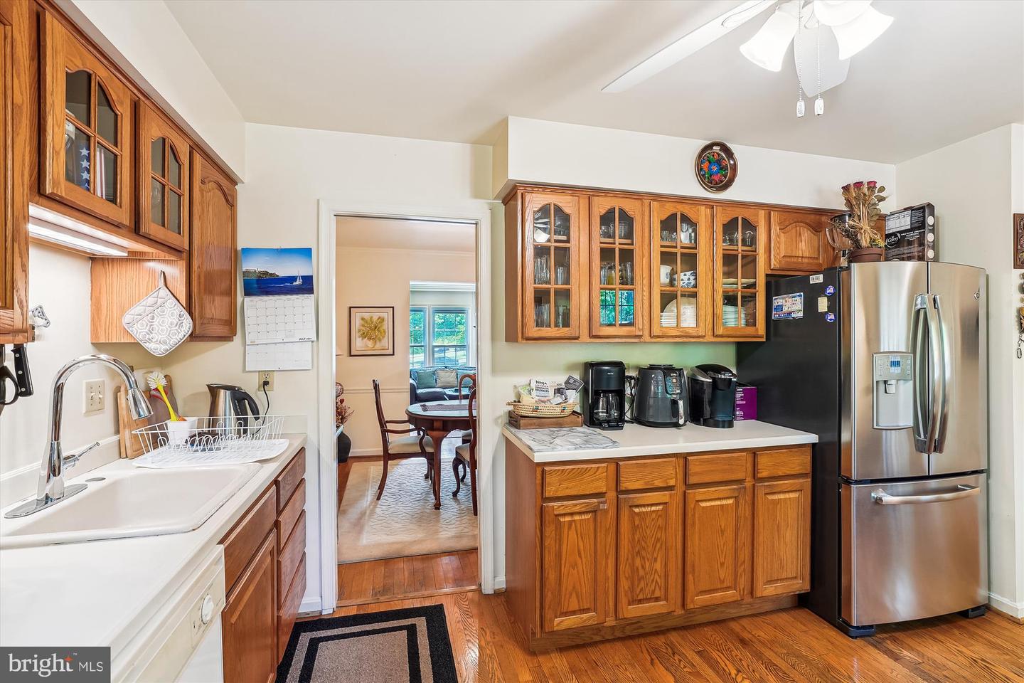 5105 S 12TH RD S, ARLINGTON, Virginia 22204, 3 Bedrooms Bedrooms, ,3 BathroomsBathrooms,Residential,For sale,5105 S 12TH RD S,VAAR2056866 MLS # VAAR2056866