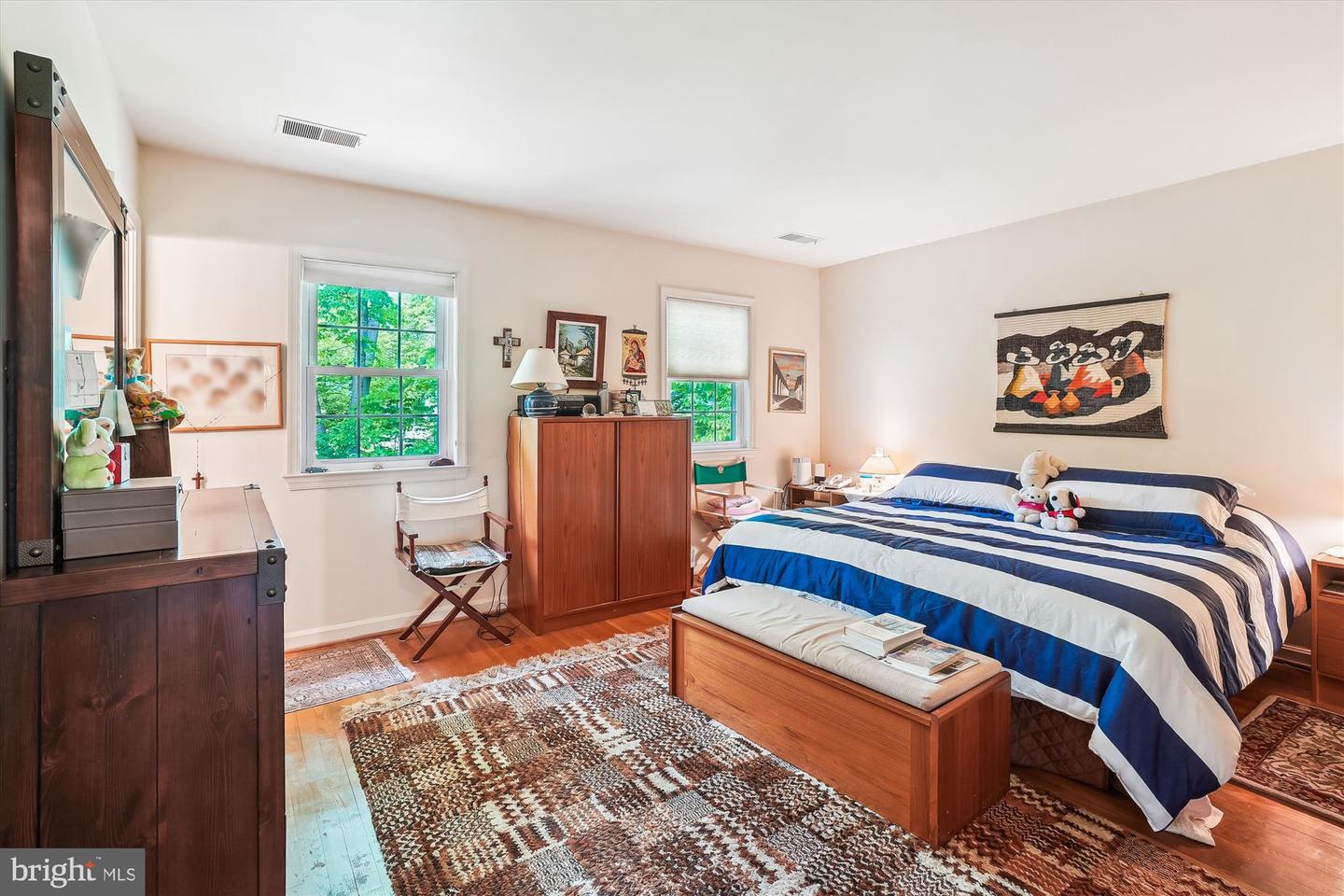 5105 S 12TH RD S, ARLINGTON, Virginia 22204, 3 Bedrooms Bedrooms, ,3 BathroomsBathrooms,Residential,For sale,5105 S 12TH RD S,VAAR2056866 MLS # VAAR2056866