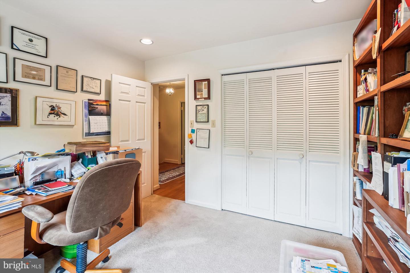 5105 S 12TH RD S, ARLINGTON, Virginia 22204, 3 Bedrooms Bedrooms, ,3 BathroomsBathrooms,Residential,For sale,5105 S 12TH RD S,VAAR2056866 MLS # VAAR2056866