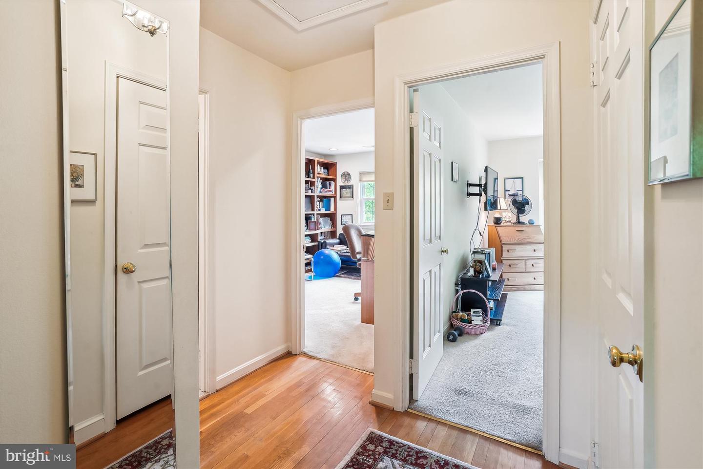 5105 S 12TH RD S, ARLINGTON, Virginia 22204, 3 Bedrooms Bedrooms, ,3 BathroomsBathrooms,Residential,For sale,5105 S 12TH RD S,VAAR2056866 MLS # VAAR2056866