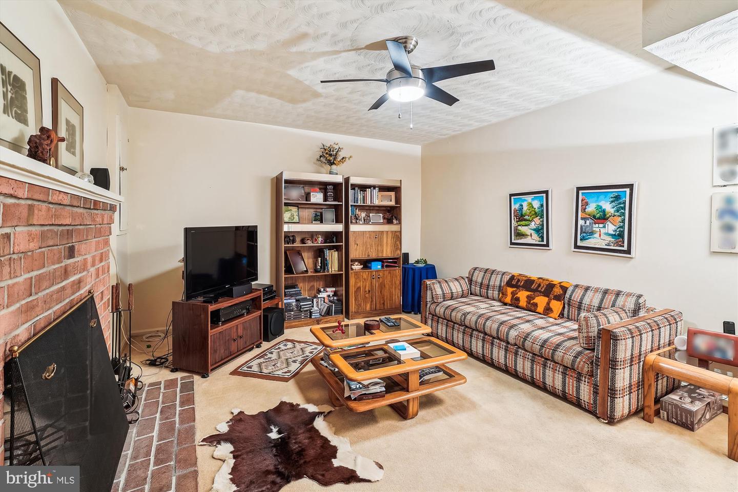 5105 S 12TH RD S, ARLINGTON, Virginia 22204, 3 Bedrooms Bedrooms, ,3 BathroomsBathrooms,Residential,For sale,5105 S 12TH RD S,VAAR2056866 MLS # VAAR2056866