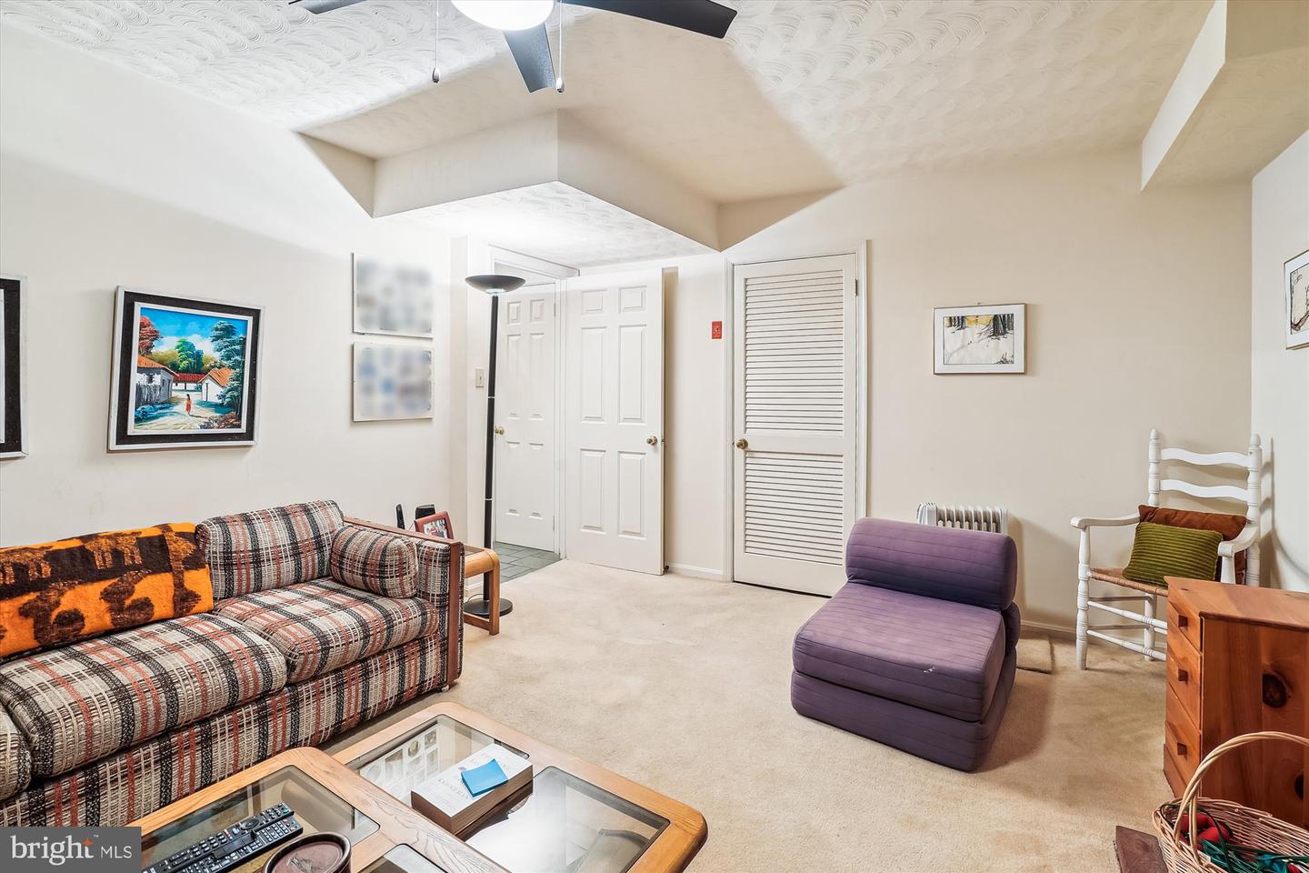 5105 S 12TH RD S, ARLINGTON, Virginia 22204, 3 Bedrooms Bedrooms, ,3 BathroomsBathrooms,Residential,For sale,5105 S 12TH RD S,VAAR2056866 MLS # VAAR2056866