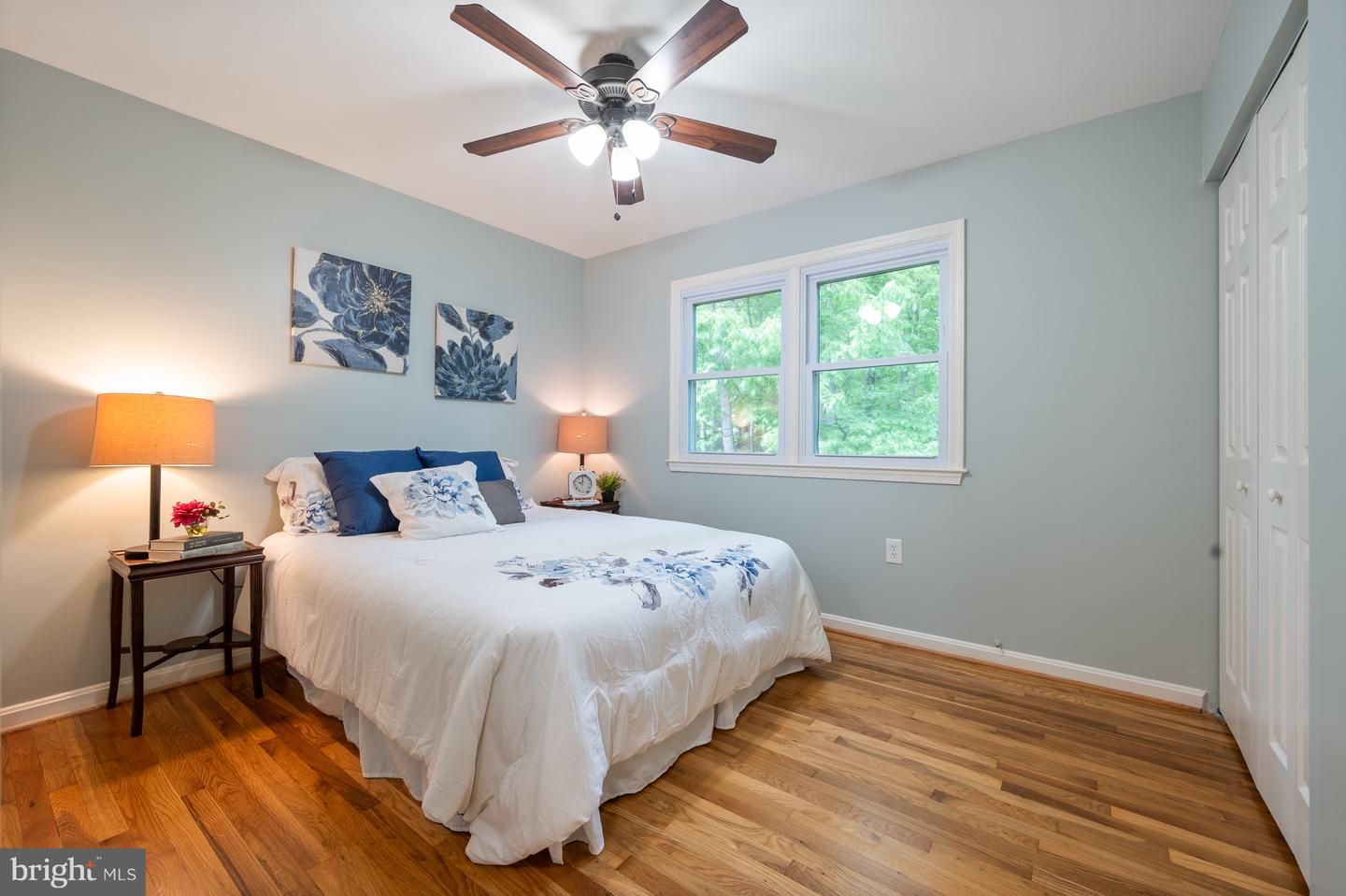 7824 CARRLEIGH PKWY, SPRINGFIELD, Virginia 22152, 5 Bedrooms Bedrooms, 10 Rooms Rooms,3 BathroomsBathrooms,Residential,For sale,7824 CARRLEIGH PKWY,VAFX2238394 MLS # VAFX2238394