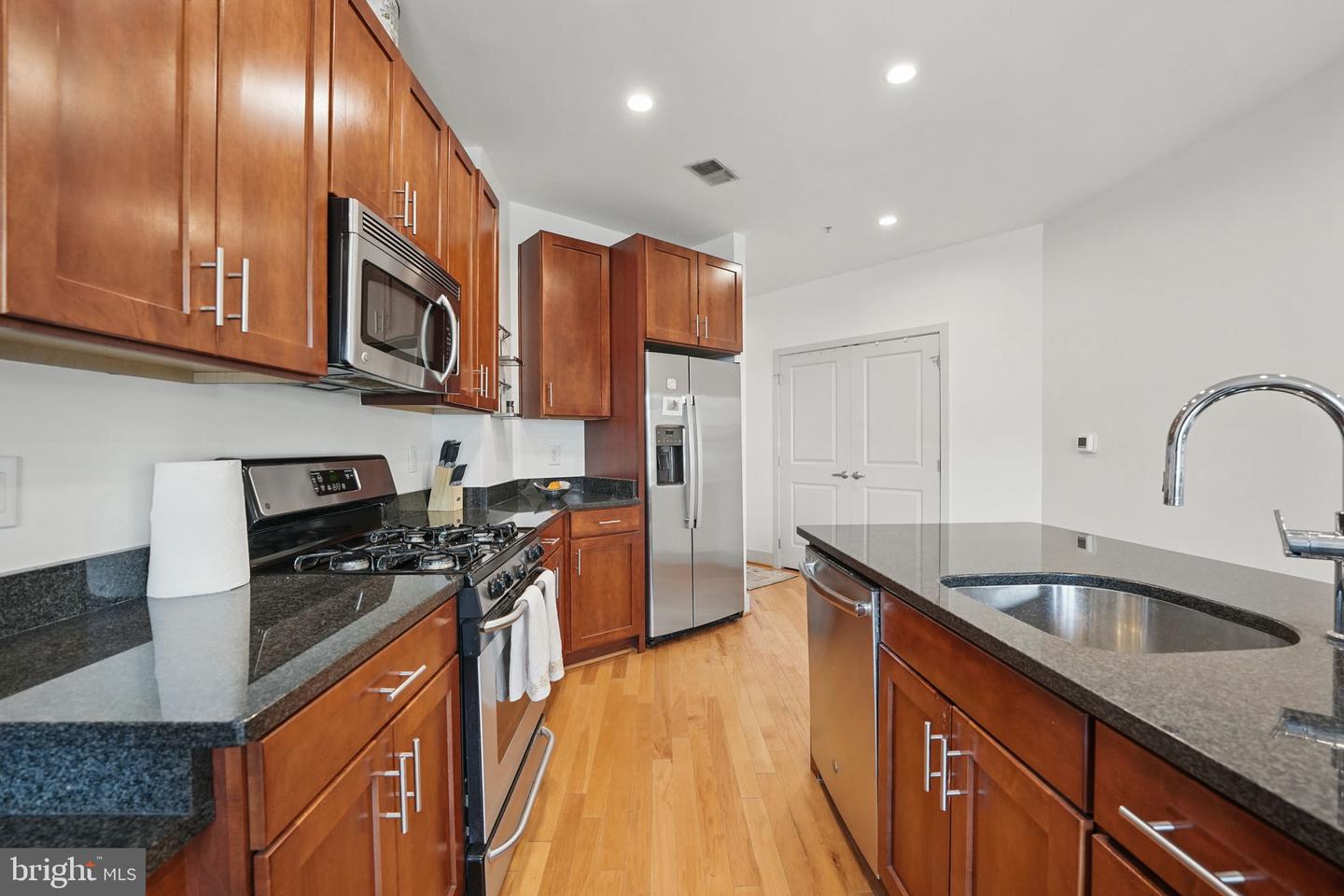 1800 WILSON BLVD #248, ARLINGTON, Virginia 22201, 1 Bedroom Bedrooms, ,1 BathroomBathrooms,Residential,For sale,1800 WILSON BLVD #248,VAAR2056972 MLS # VAAR2056972