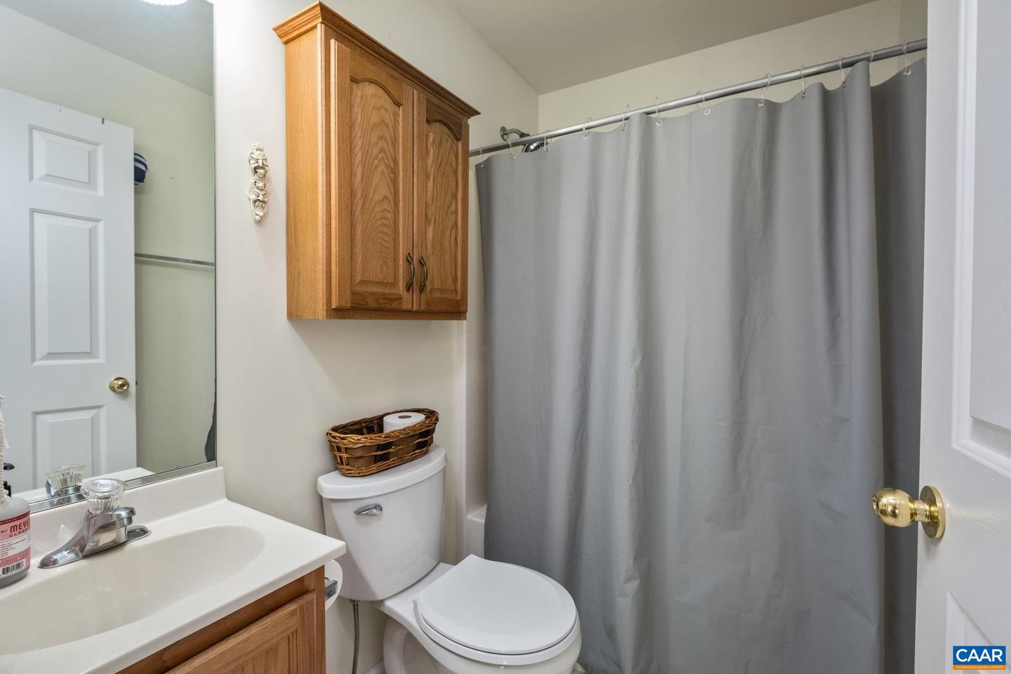 13 LANDING CT, PALMYRA, Virginia 22963, 2 Bedrooms Bedrooms, ,3 BathroomsBathrooms,Residential,For sale,13 LANDING CT,664113 MLS # 664113