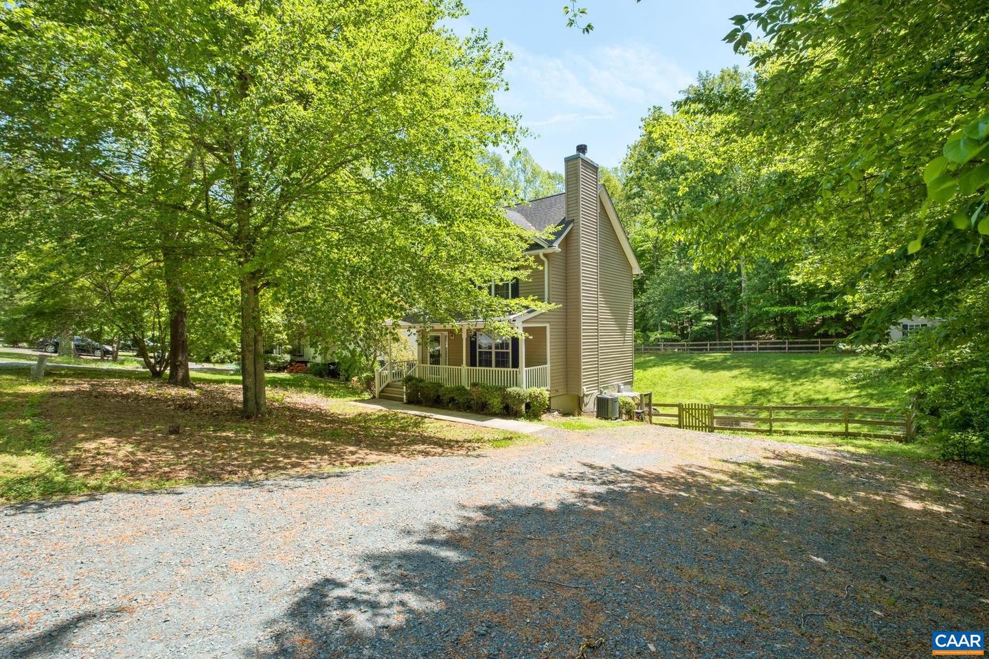 13 LANDING CT, PALMYRA, Virginia 22963, 2 Bedrooms Bedrooms, ,3 BathroomsBathrooms,Residential,For sale,13 LANDING CT,664113 MLS # 664113