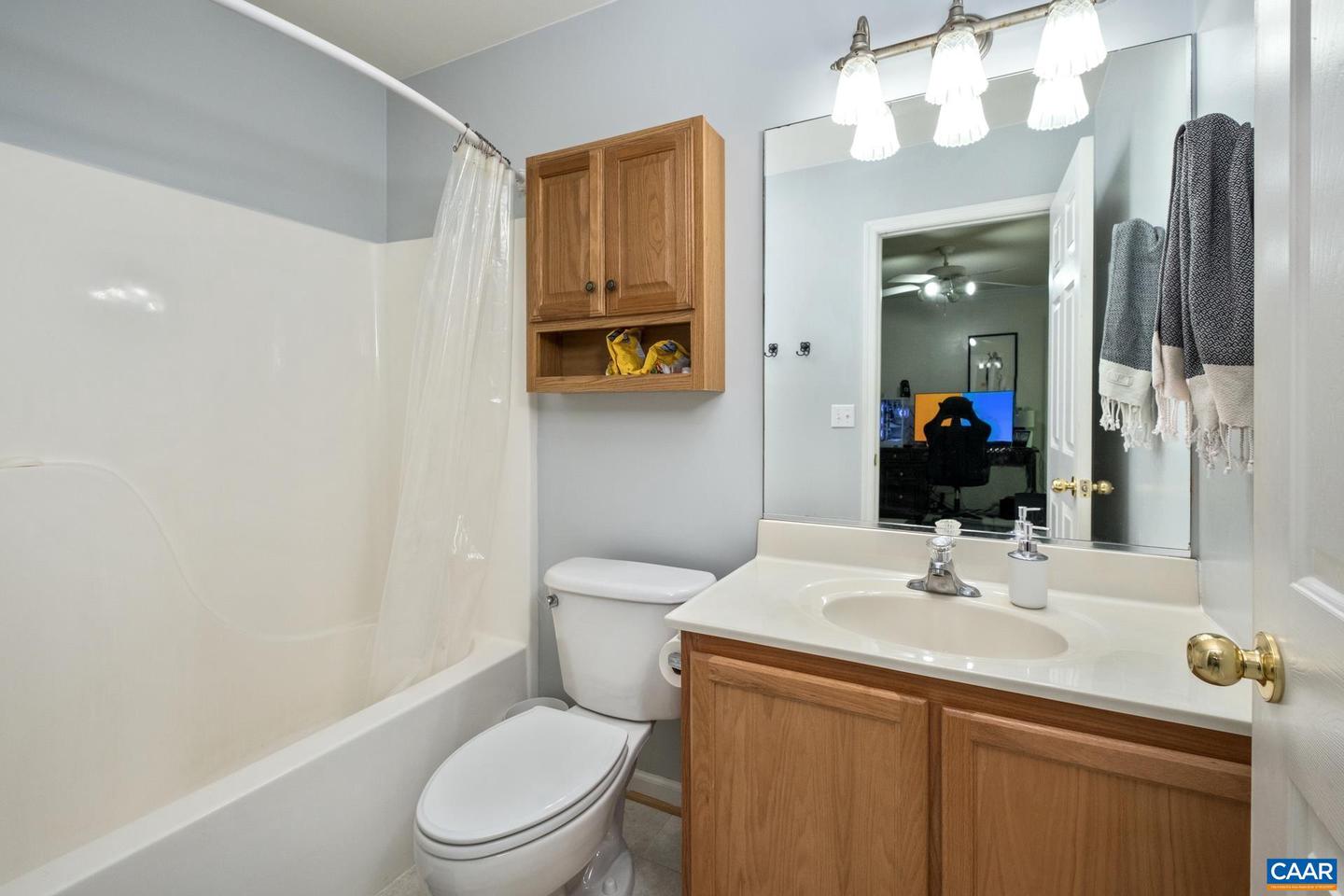 13 LANDING CT, PALMYRA, Virginia 22963, 2 Bedrooms Bedrooms, ,3 BathroomsBathrooms,Residential,For sale,13 LANDING CT,664113 MLS # 664113