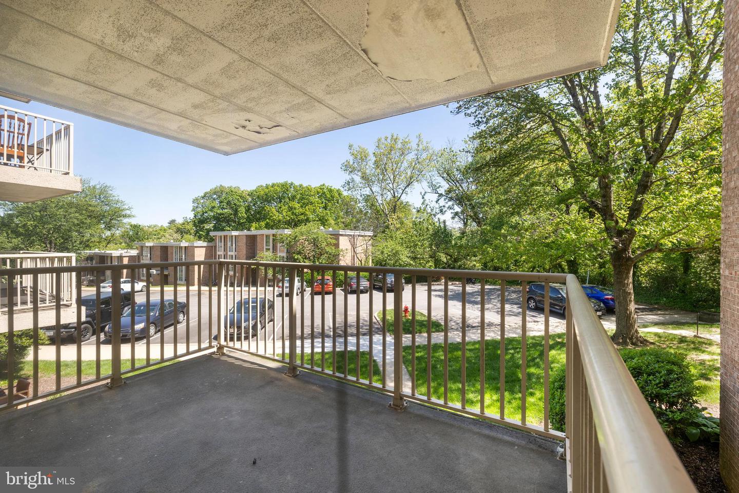 2622 WAGON DR #316 (2B), ALEXANDRIA, Virginia 22303, 2 Bedrooms Bedrooms, ,1 BathroomBathrooms,Residential,For sale,2622 WAGON DR #316 (2B),VAFX2238868 MLS # VAFX2238868