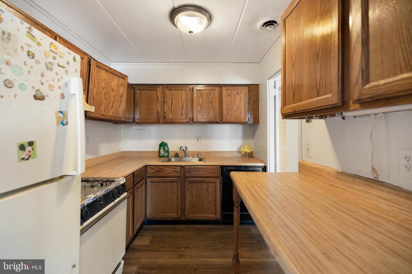 2622 WAGON DR #316 (2B), ALEXANDRIA, Virginia 22303, 2 Bedrooms Bedrooms, ,1 BathroomBathrooms,Residential,For sale,2622 WAGON DR #316 (2B),VAFX2238868 MLS # VAFX2238868