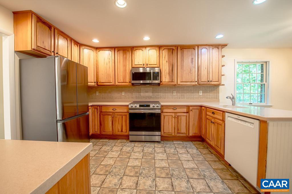 18220 GREGORY DR, GORDONSVILLE, Virginia 22942, 3 Bedrooms Bedrooms, ,2 BathroomsBathrooms,Residential,For sale,18220 GREGORY DR,664057 MLS # 664057