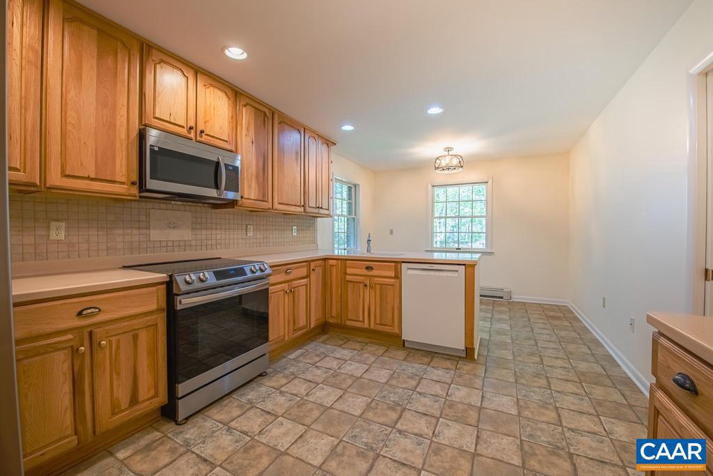 18220 GREGORY DR, GORDONSVILLE, Virginia 22942, 3 Bedrooms Bedrooms, ,2 BathroomsBathrooms,Residential,For sale,18220 GREGORY DR,664057 MLS # 664057