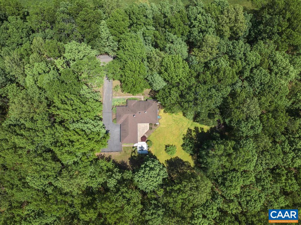 18220 GREGORY DR, GORDONSVILLE, Virginia 22942, 3 Bedrooms Bedrooms, ,2 BathroomsBathrooms,Residential,For sale,18220 GREGORY DR,664057 MLS # 664057