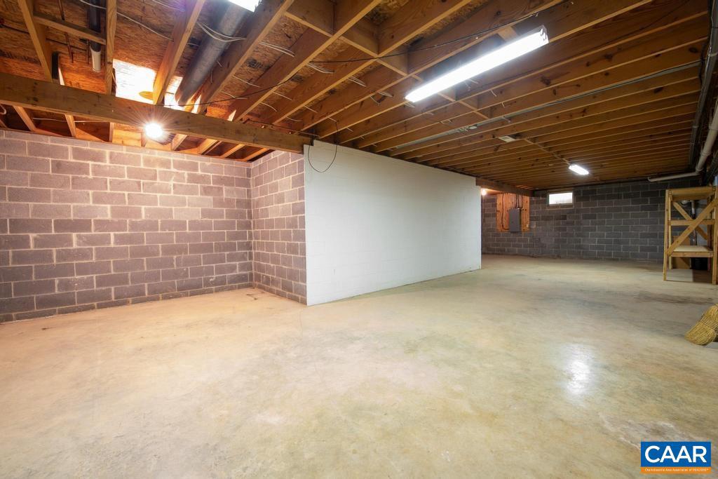 18220 GREGORY DR, GORDONSVILLE, Virginia 22942, 3 Bedrooms Bedrooms, ,2 BathroomsBathrooms,Residential,For sale,18220 GREGORY DR,664057 MLS # 664057