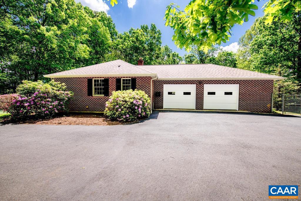 18220 GREGORY DR, GORDONSVILLE, Virginia 22942, 3 Bedrooms Bedrooms, ,2 BathroomsBathrooms,Residential,For sale,18220 GREGORY DR,664057 MLS # 664057