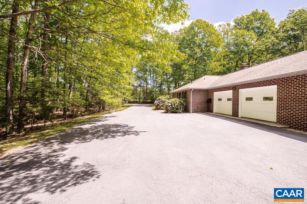 18220 GREGORY DR, GORDONSVILLE, Virginia 22942, 3 Bedrooms Bedrooms, ,2 BathroomsBathrooms,Residential,For sale,18220 GREGORY DR,664057 MLS # 664057
