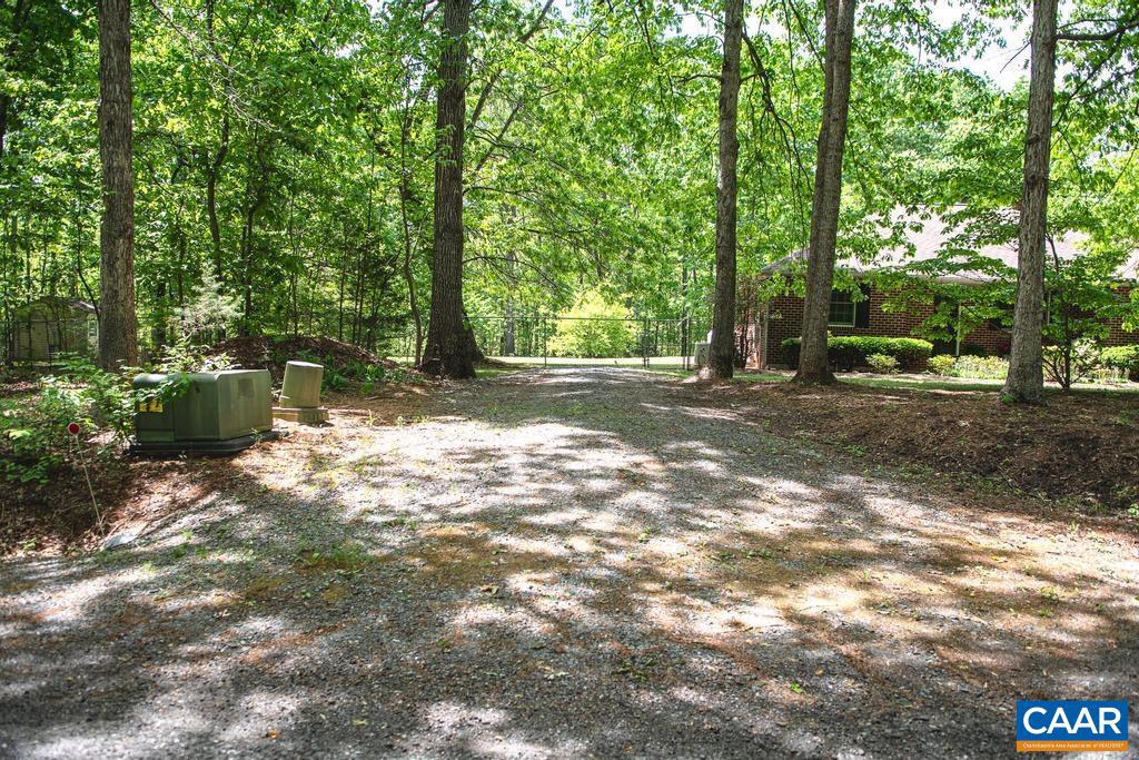 18220 GREGORY DR, GORDONSVILLE, Virginia 22942, 3 Bedrooms Bedrooms, ,2 BathroomsBathrooms,Residential,For sale,18220 GREGORY DR,664057 MLS # 664057