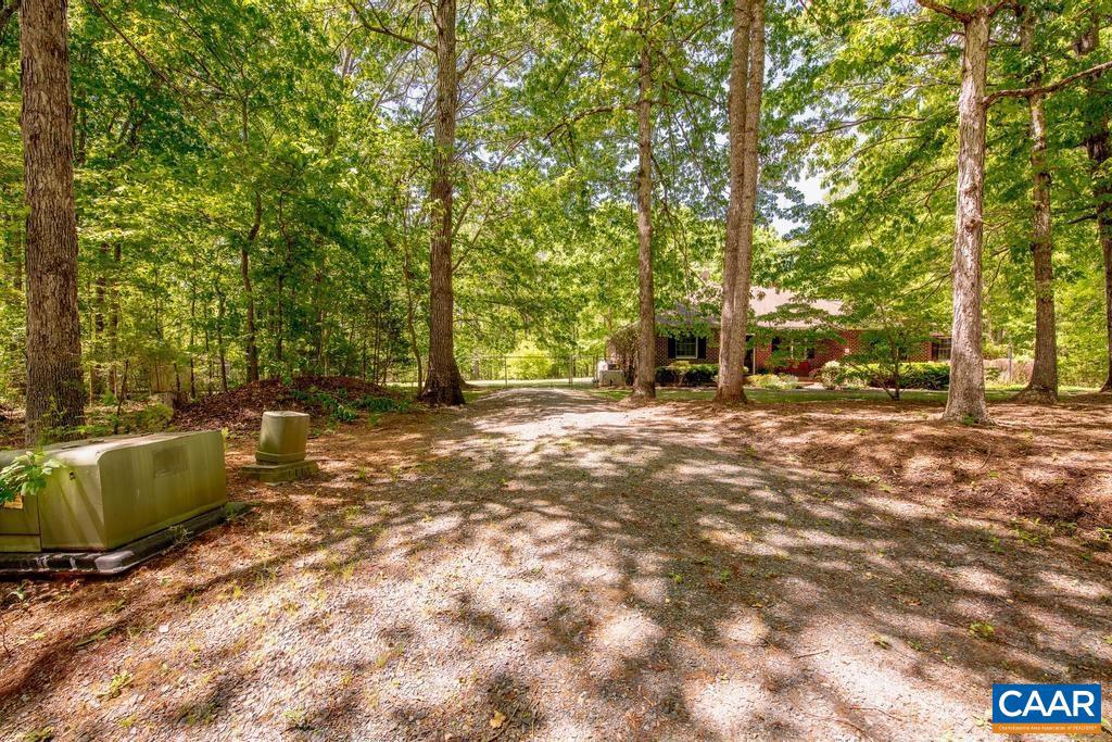 18220 GREGORY DR, GORDONSVILLE, Virginia 22942, 3 Bedrooms Bedrooms, ,2 BathroomsBathrooms,Residential,For sale,18220 GREGORY DR,664057 MLS # 664057