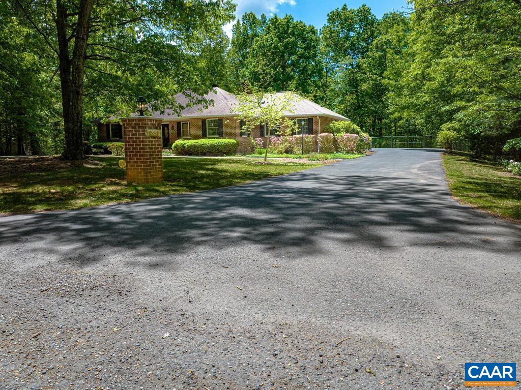 18220 GREGORY DR, GORDONSVILLE, Virginia 22942, 3 Bedrooms Bedrooms, ,2 BathroomsBathrooms,Residential,For sale,18220 GREGORY DR,664057 MLS # 664057